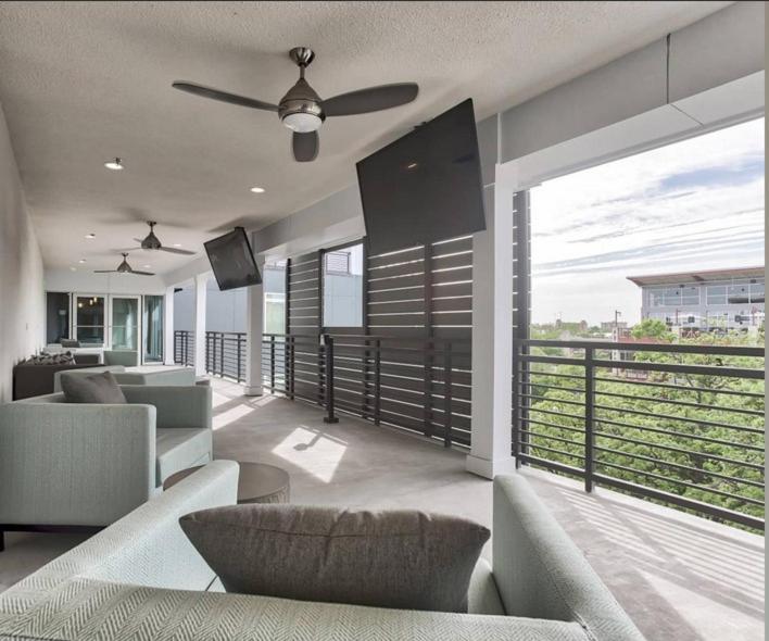 Riverwalk Penthouse Oasis W/Free Parking Gym Pool San Antonio Exterior foto