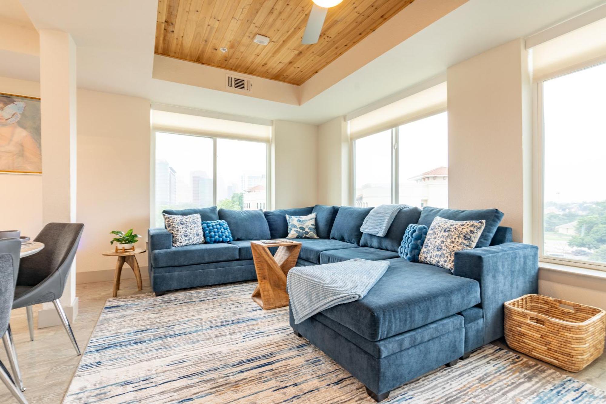 Riverwalk Penthouse Oasis W/Free Parking Gym Pool San Antonio Exterior foto