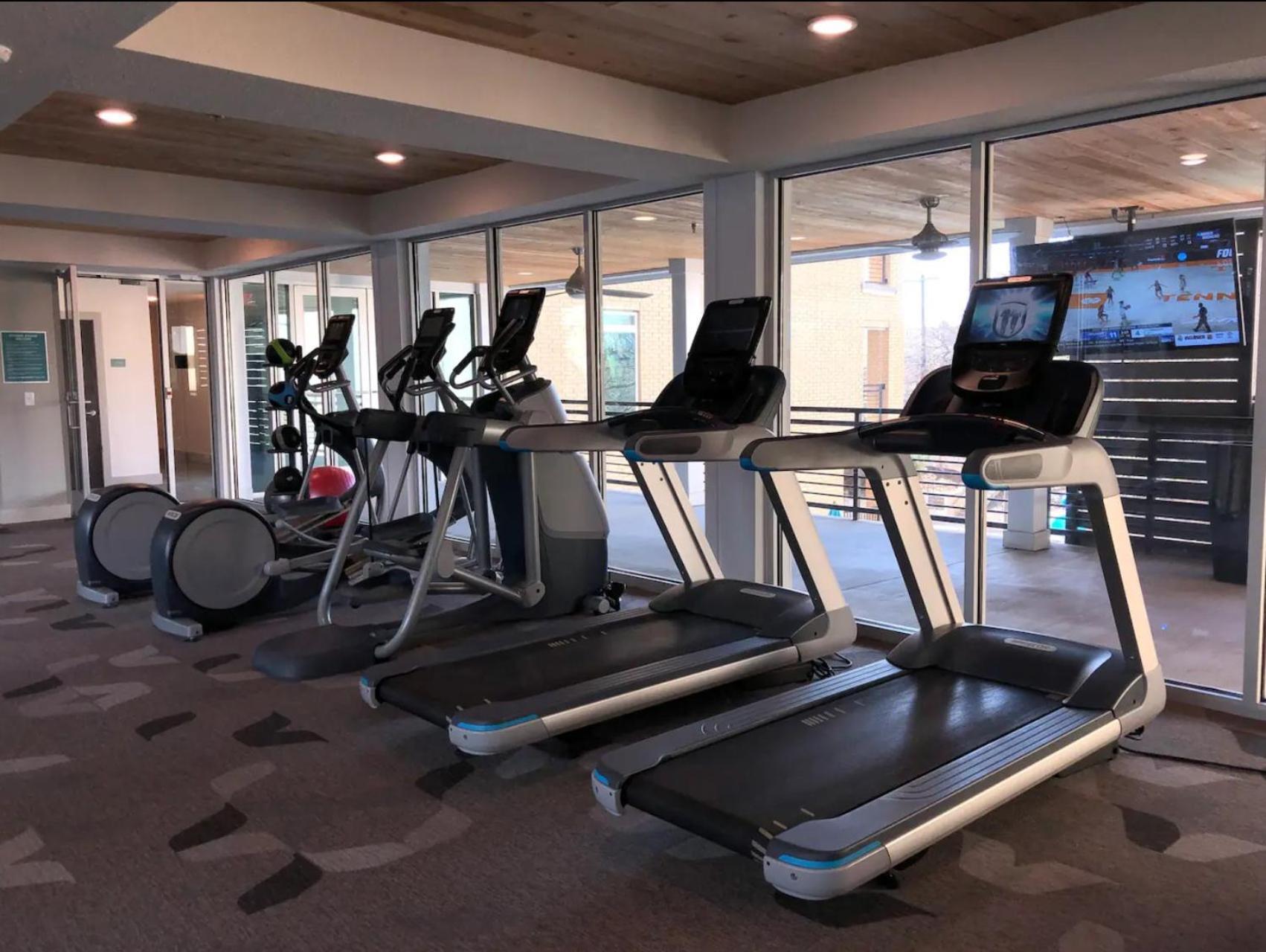 Riverwalk Penthouse Oasis W/Free Parking Gym Pool San Antonio Exterior foto